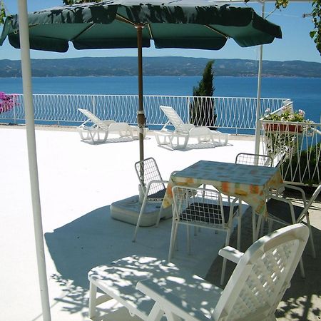 Apartments Ivan - With Parking Omis Exterior photo