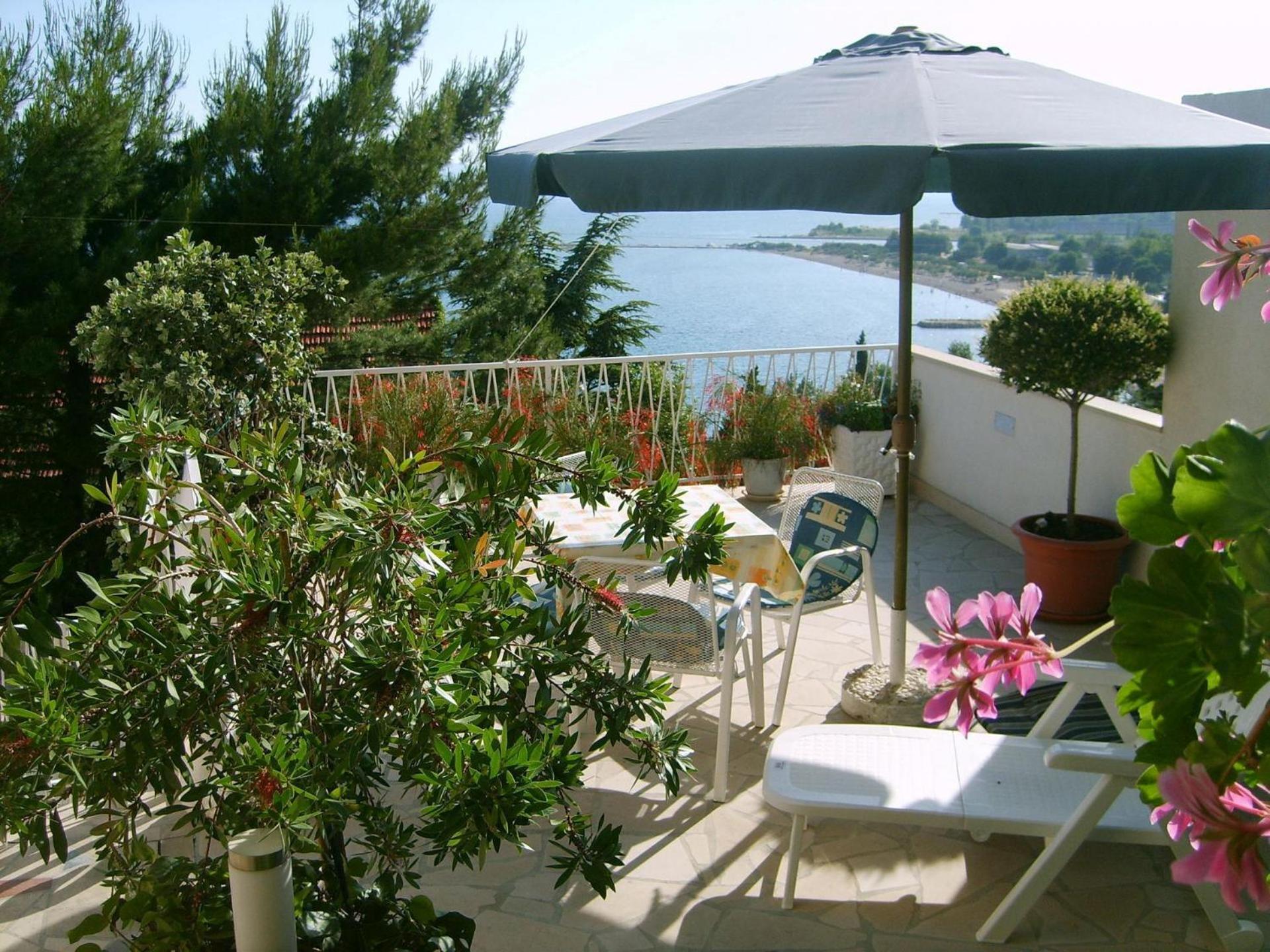 Apartments Ivan - With Parking Omis Exterior photo