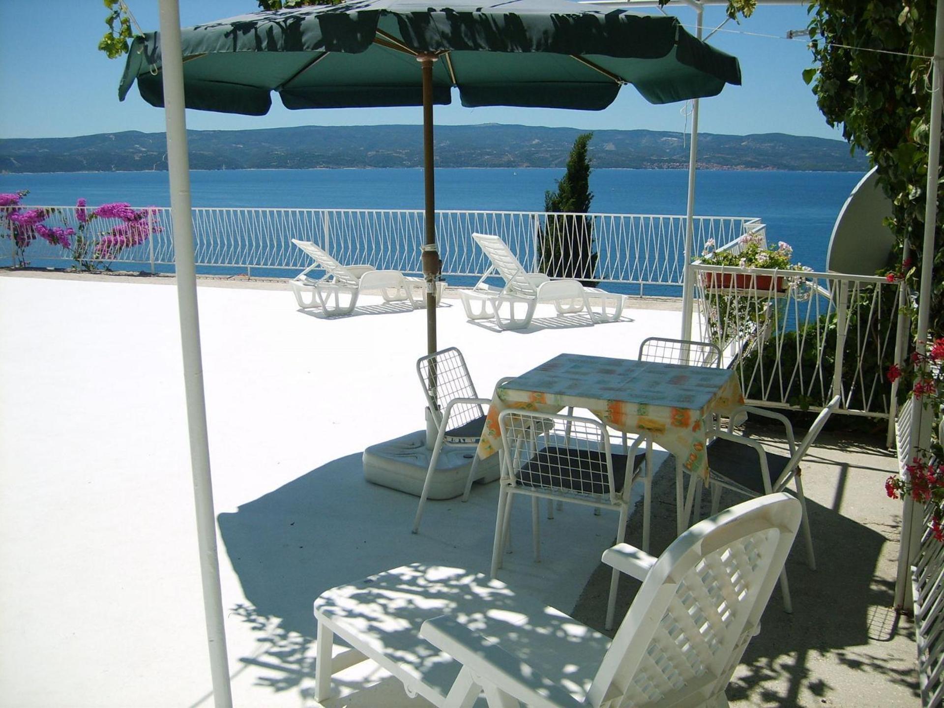 Apartments Ivan - With Parking Omis Exterior photo