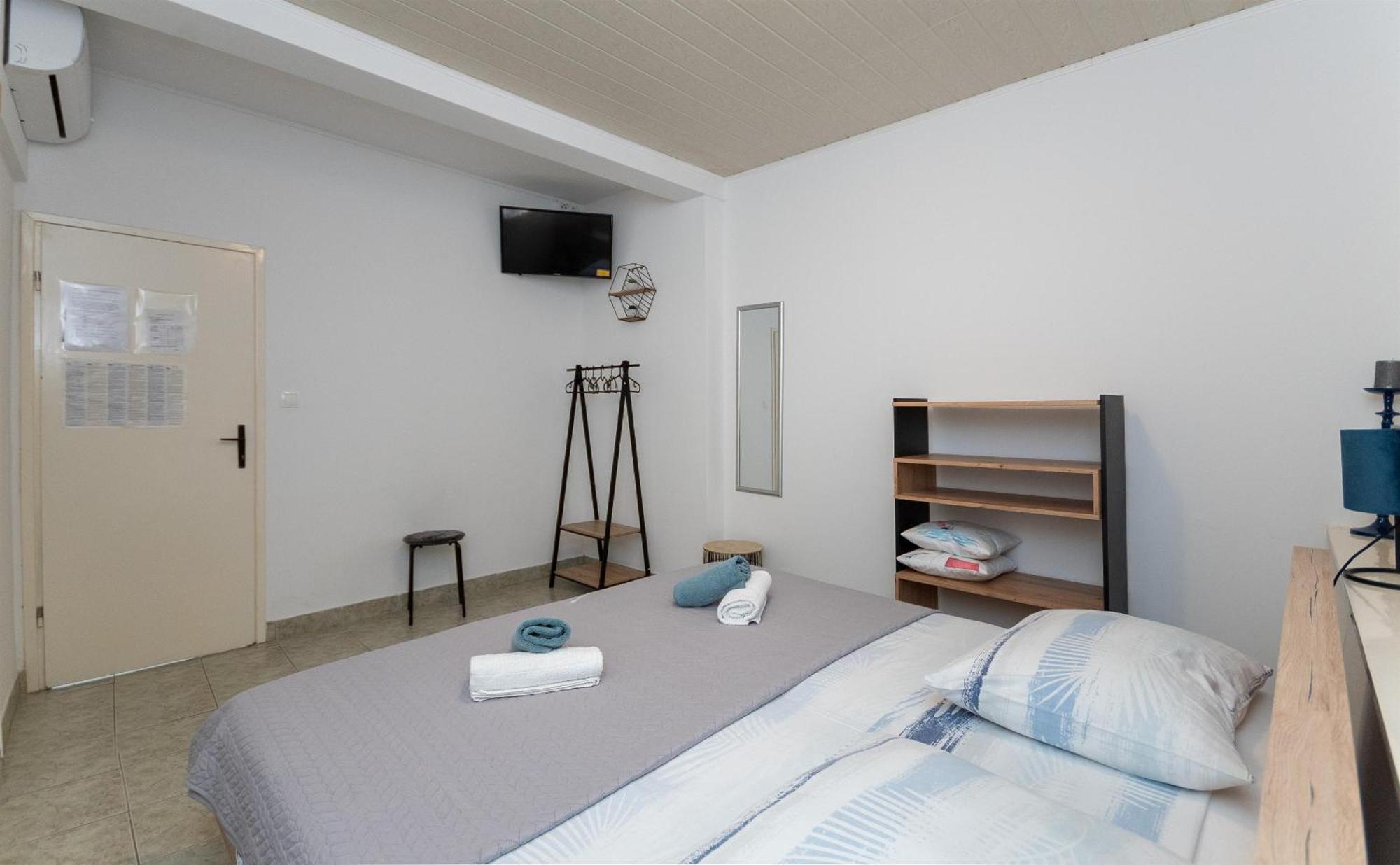 Apartments Ivan - With Parking Omis Exterior photo